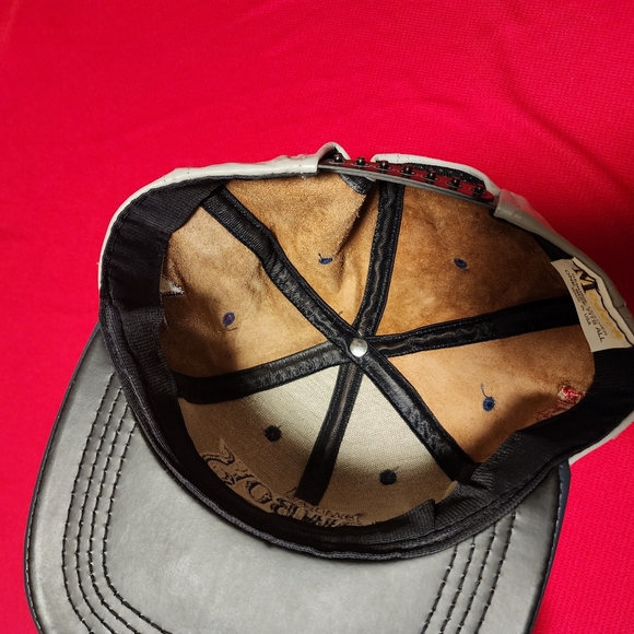 Vintage Dallas Cowboys Leather Hat - Picture 9 of 9